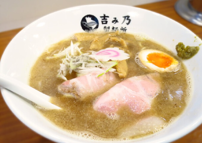 吉み乃製麺所の出汁らーめん